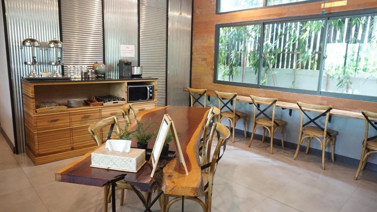 Stone Head Hua Hin Hotel Buitenkant foto